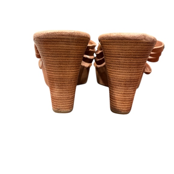 Ugg Mattie Light Brown Strappy Slip On Platform Sandal 11 - Picture 4 of 8